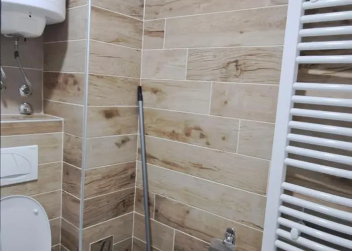 Topview Milmari N87 アパート