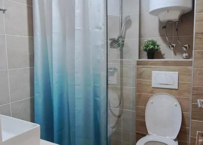 Topview Milmari N87 アパート